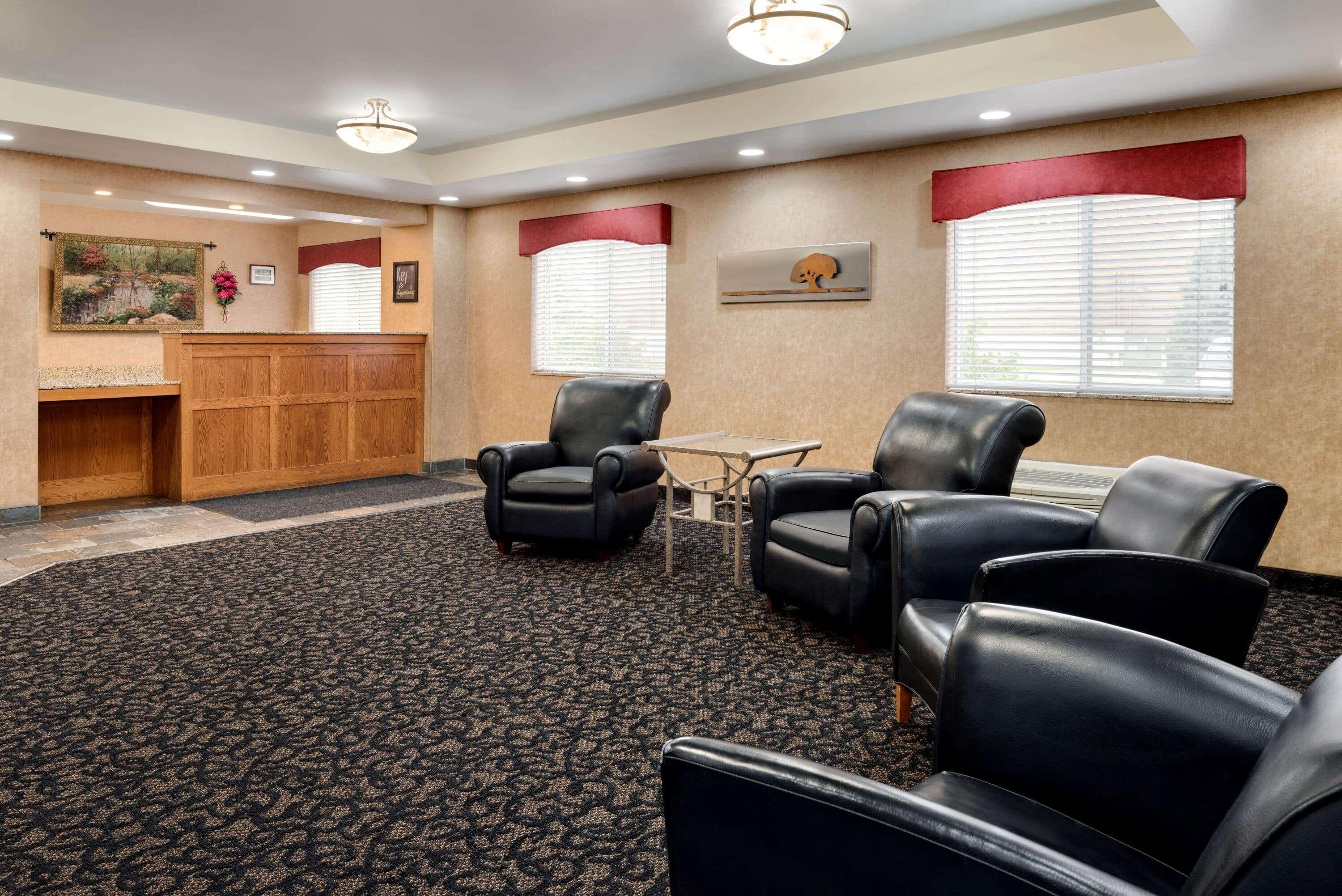 Travelodge By Wyndham Clinton Valley West Court Extérieur photo